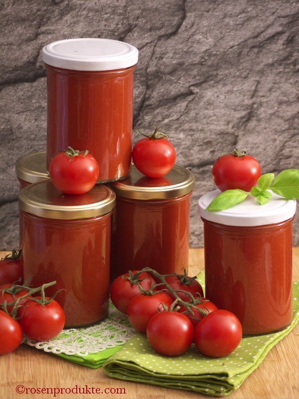 Selbstgemachte Tomatensoße mit IngwerBalsam Mit RosenDelikatEssen