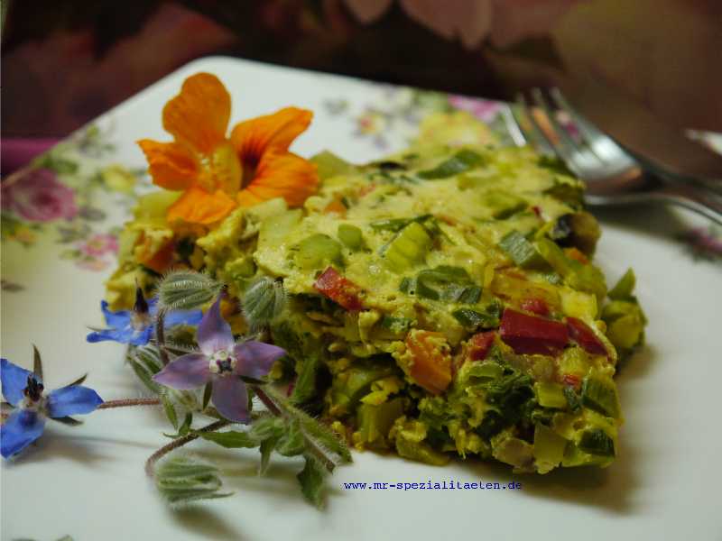 Read more about the article Gemüse-Omelette mit Himbeer-Balsam-Essig und Rosen-Senf