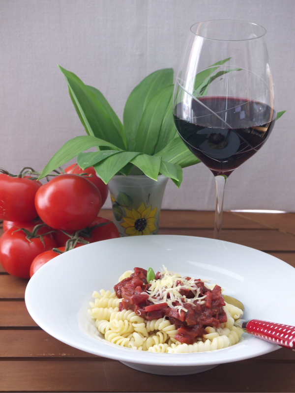 Bolognese aus Gemüse und Rotwein